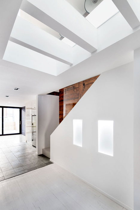 8th Avenue House by naturehumaine