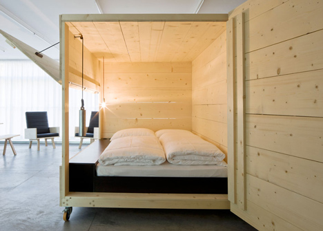 Atelierhouse by Studio Harry Thaler