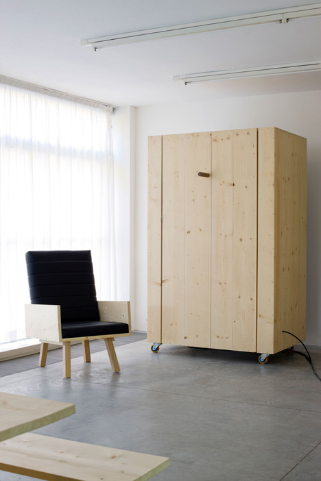 Atelierhouse by Studio Harry Thaler