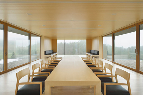 Black Barn by Arhitektura d.o.o. provides panoramic views of the Slovenian countryside