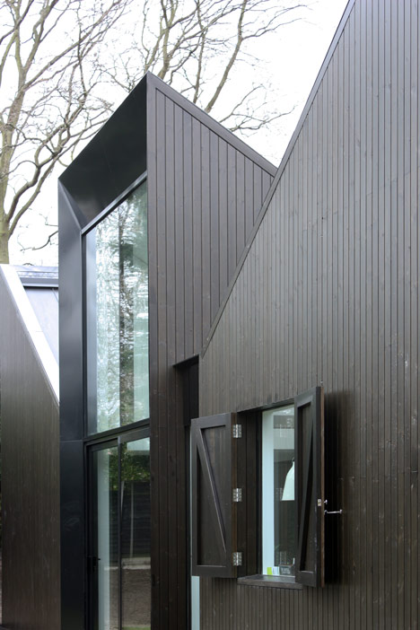 Blee Halligan's Triptych house extension catches sunlight from three directions