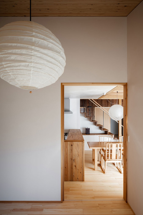 Cocoon House by Studio Aula