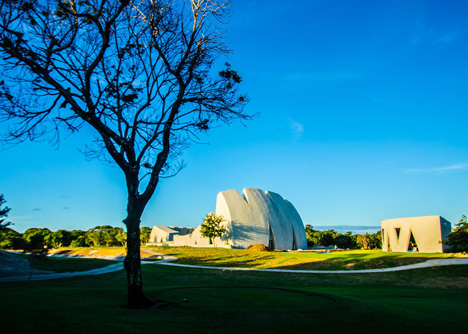 Concrete auditorium by Valentiny HVP Architects built for Brazils Musica em Trancoso festival