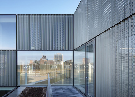 Curtain Road extension by Duggan Morris Architects