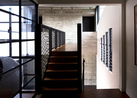 Formwerkz Architects house extension features cantilevered concrete box