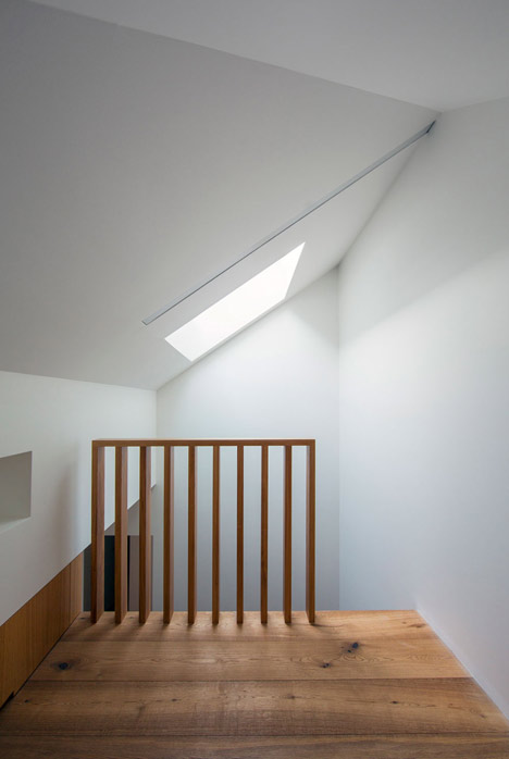 Glebe House by Nobbs Radford Architects extends a Sydney residence