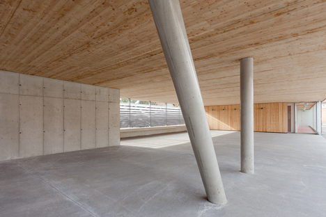 Jaurès primary school by Yoonseux architectes