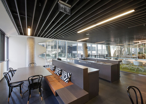 Lyons completes sculptural Melbourne tower for Australian Institute of Architects