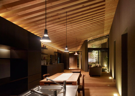 Okazaki House by MDS Co. Ltd