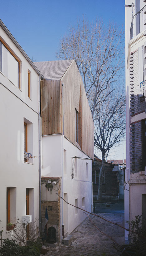 One-storey addition to house in Paris by BANG Architectes
