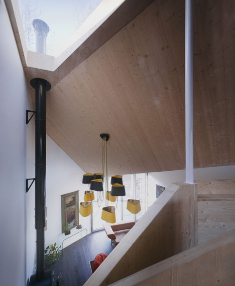 One-storey addition to house in Paris by BANG Architectes