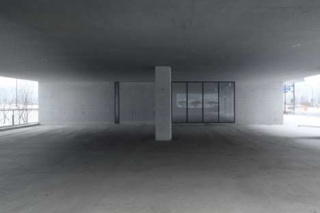 Nameless Architecture adds concrete church to growing Korean town