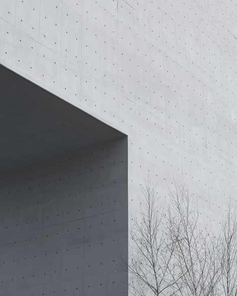 Nameless Architecture adds concrete church to growing Korean town