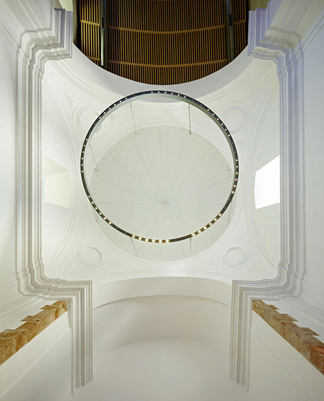 Restoration and adaptation of a 16th century Chapel in Brihuega by Adam Bresnick