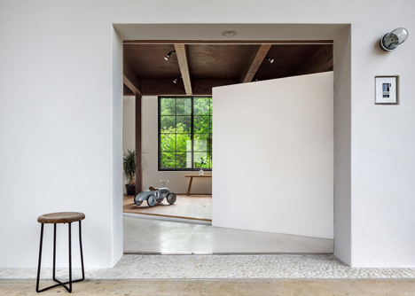Scandinavian Middle renovation by Kichi Architectural Design