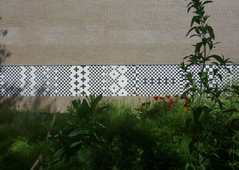 School in Rotterdam decorated with tiles based on traditional Dutch patterns