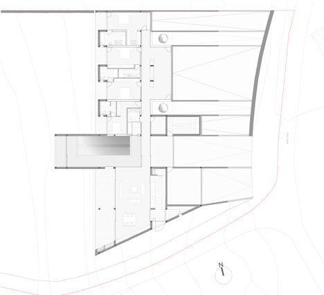 The Hill Cork House by Contaminar Arquitectos