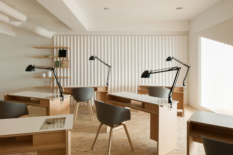 The Nail Salon Kolmio+LIM by Yusuke Seki