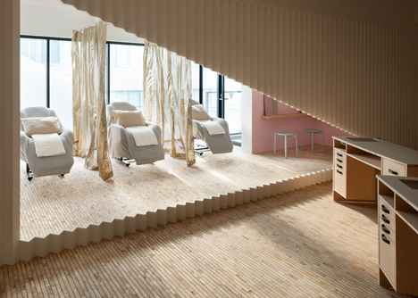 The Nail Salon Kolmio+LIM by Yusuke Seki