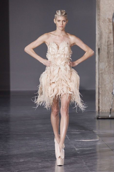 United Nude designs sculptural shoes for Iris van Herpens Biopiracy fashion collection