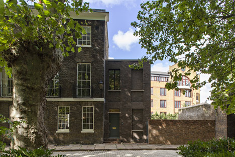 Chris Dyson's curved brick extension completes a Georgian terrace in London