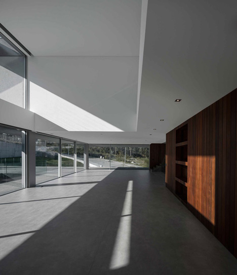07CBE house by Spaceworkers