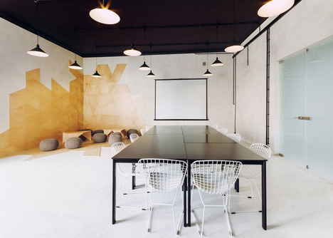Apartment and conference space in Warsaw by Maciej Kurkowski and Maciej Sutula