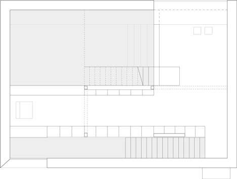 Bernd Zimmermanns mirror-clad House wz2 distorts its surroundings