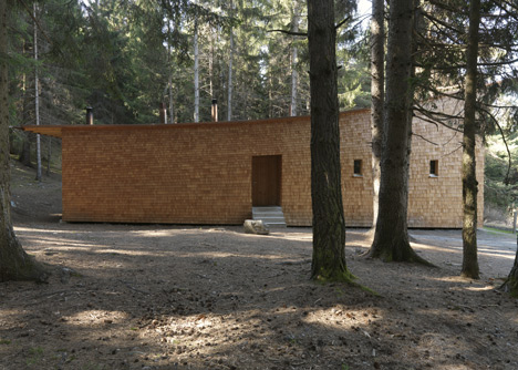 Caminada exhibition Waldhuette Domat Ems