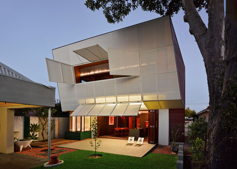 Casa 31 by Iredale Pedersen Hook and Caroline Di Costa