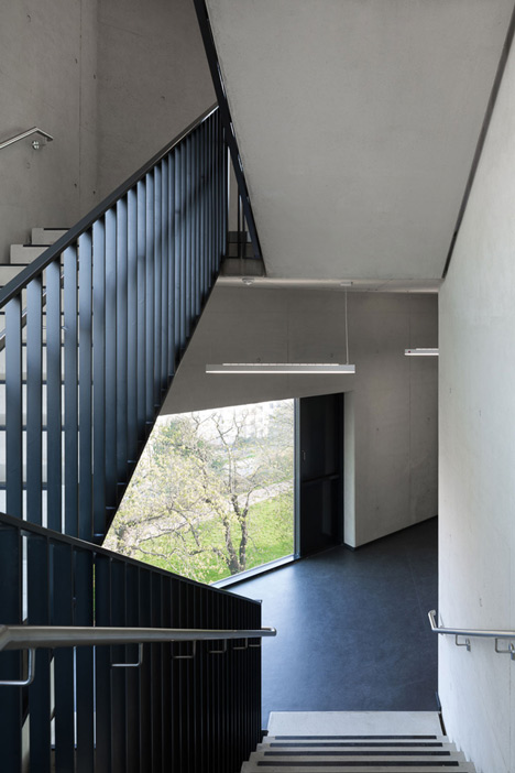 Chemistry laboratory in Aachen by KSG