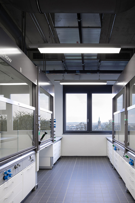 Chemistry laboratory in Aachen by KSG