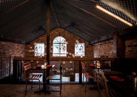Donnys Bar in Manly by Luchetti Krelle