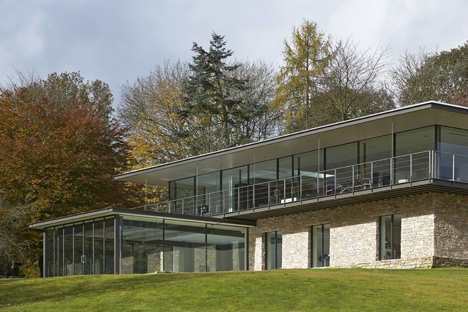 Henley on Thames house by Manser