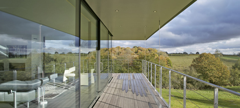 Henley on Thames house by Manser
