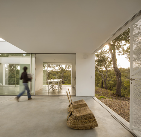 House in Quinta do Carvalheiro by GSMM