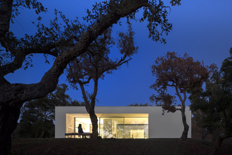 House in Quinta do Carvalheiro by GSMM