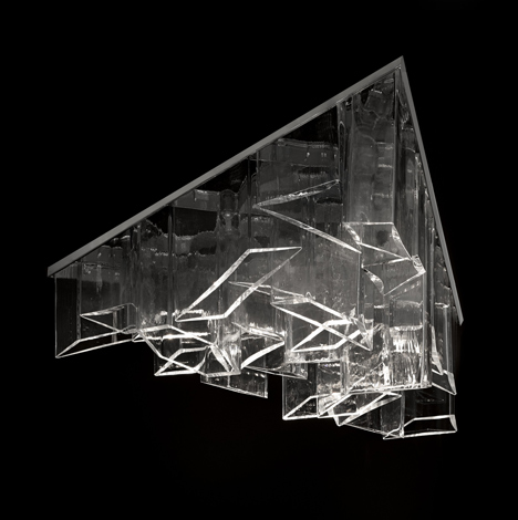 Daniel Libeskind creates chandelier from shafts of crystal for Lasvit