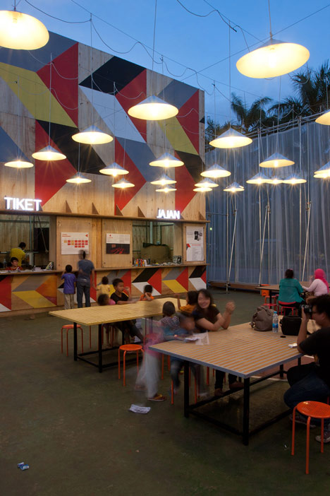 Kineforum Misbar open-air cinema by Csutoras and Liando