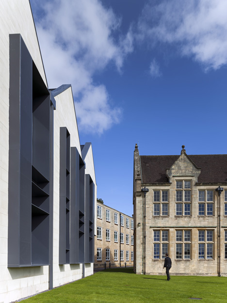 Kingswood School, Bath by Mitchell Taylor Workshop
