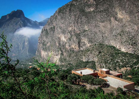 Narigua House by David Pedroza Castaneda