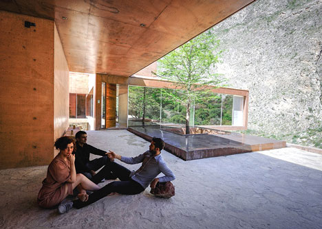 Narigua House by David Pedroza Castaneda