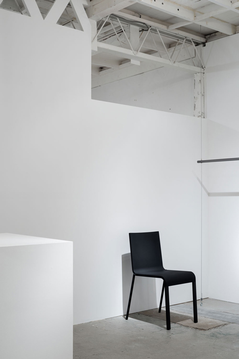 Nietzsche clothing store by Reiichi Ikeda Design