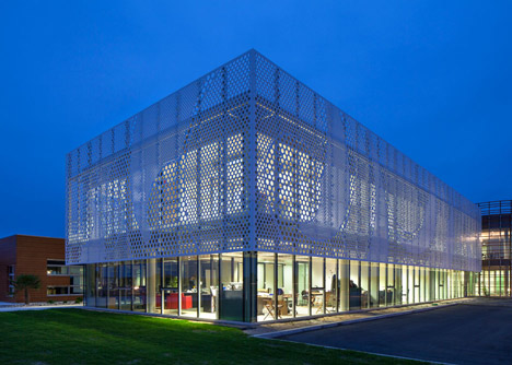 PAD creates facade for boat company headquarters using HI-MACS