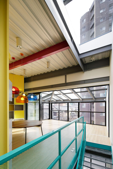 Set design studio and office in Japan by Mattch