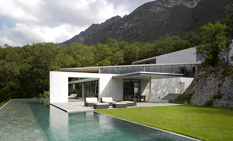 Casa Monterrey house in Mexico by Tadao Ando