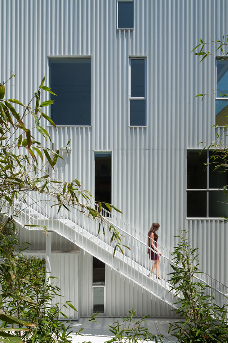 Cloverdale749 apartments by LOHA