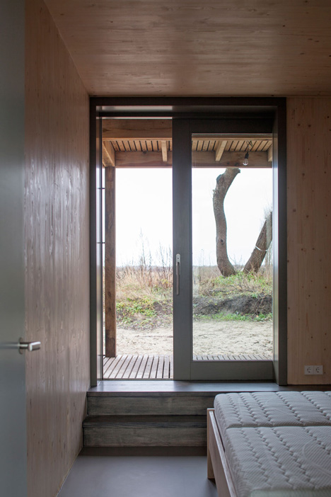 Country house Goedereede by Korteknie Stuhlmacher Architecten