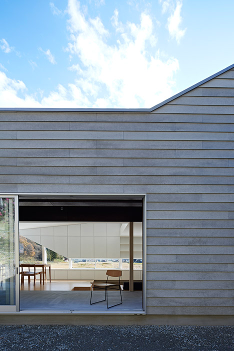 E House by Hannat Architects