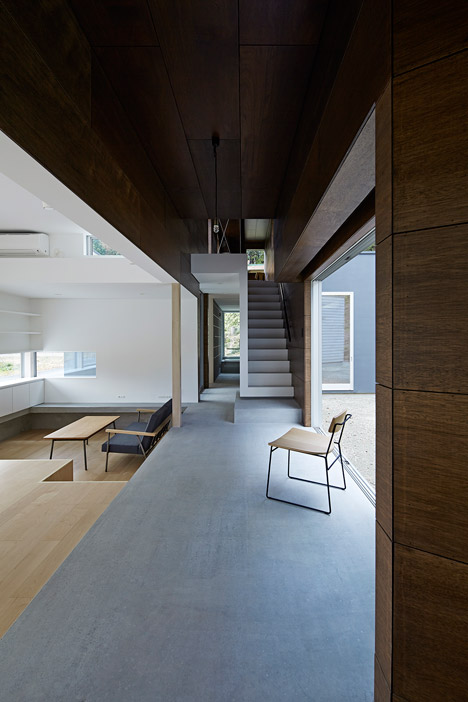 E House by Hannat Architects